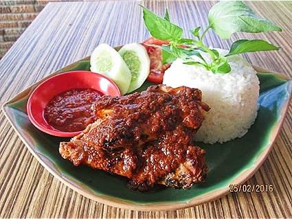 Ayam Bakar UTOMO, Gundih