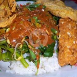 Nasi Pecel Tempe Goreng Banyuwangi