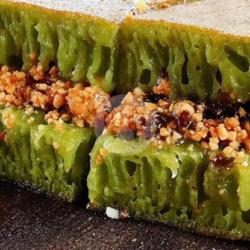 Terang Bulan Green Pandan Kacang Susu