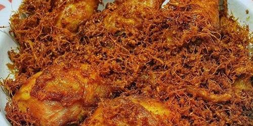 Ayam Goreng Serundeng Fajar, Simpang