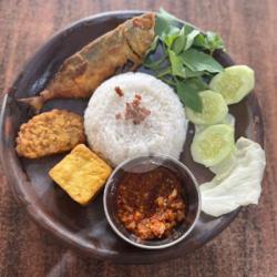 Nasi Pedo Sambal Gledek