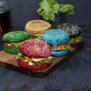 Burger Warna Warni Di Jakarta