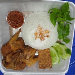 Nasi Puyuh Goreng Lalapan