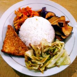 Paket Nasi Tempe,terong Goreng