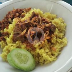 Nasi Kuning Iwak Ati Rampela