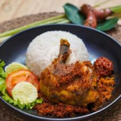 Nasi Ayam Serundeng Kelapa Ajib