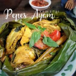 Pepes Ayam Kemangi Bu Haji