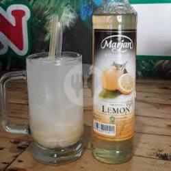 Es Kelapa Muda Rasa Lemon