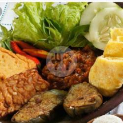 Sego Sambel Terong Tahu Tempe