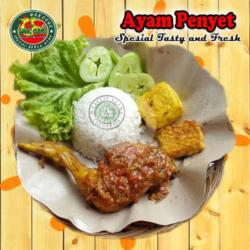 Ayam Penyet Goreng