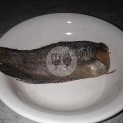 Ikan Asin Sepat Goreng