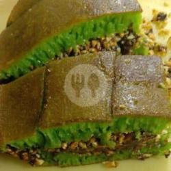 Martabak Pandan Coklat Kacang Wijen Susu