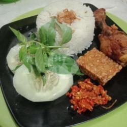 Nasi Penyet Ayam Sambal Bawang