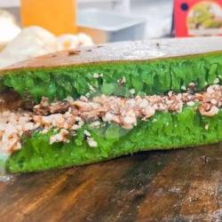 Martabak Pandan Kacang