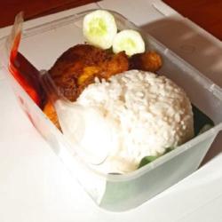 Ayam Presto Goreng Dada   Nasi