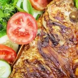 Ikan Kakap Merah Jumbo Goreng