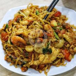 Ifumi Goreng Seafood