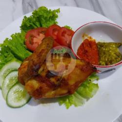 Ayam Goreng Bawang Dada/paha.