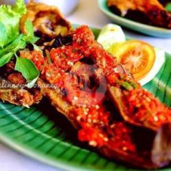 Lele Cabe Merah   Nasi