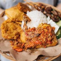 Tepong Penyet   Tahu Tempe (tanpa Nasi)