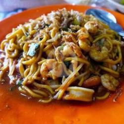 Mie Gireng Udang   Cumi Cumi