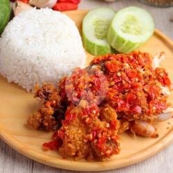 Paket Nasi Ayam Geprek