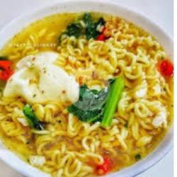 Mie Instant Kari Ayam