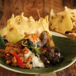 Nasi Pecel Jeroan