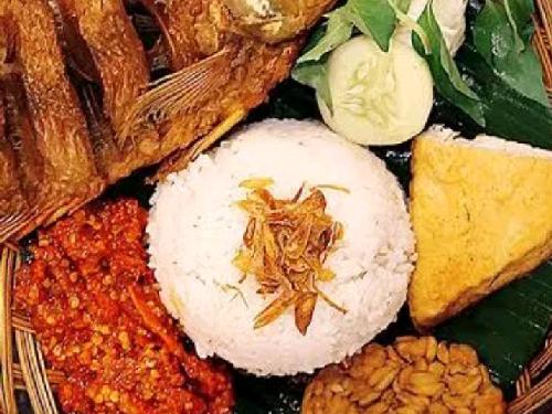 Nasi Uduk Bang Marwan, Talang Banjar