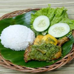 Ayam Cabai Hijau   Nasi Putih