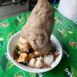 Baso Dengkul Sapi