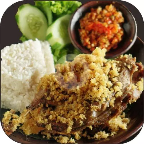 Ayam Kremes Kraton, Gurih Renyah yang Jadi Favorit Kuliner Paket Bebek Sableng 1