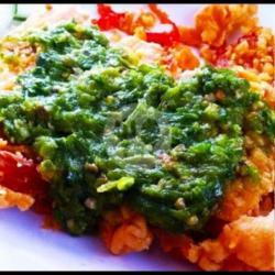 Lalapan Ayam Geprek Sambel Ijo