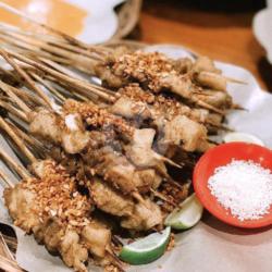 Sate Daging Campur (goreng)