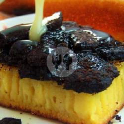 Martabak Manis Oreo