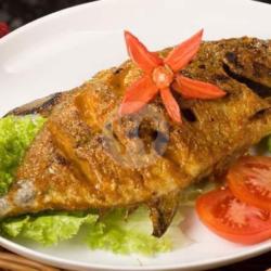 Ikan Kwe Goreng Kering