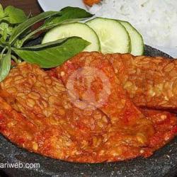 Tahu Tempe Penyet Ikan Asin