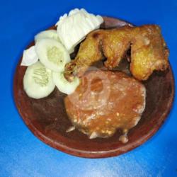 Lalapan Paha Ayam Goreng