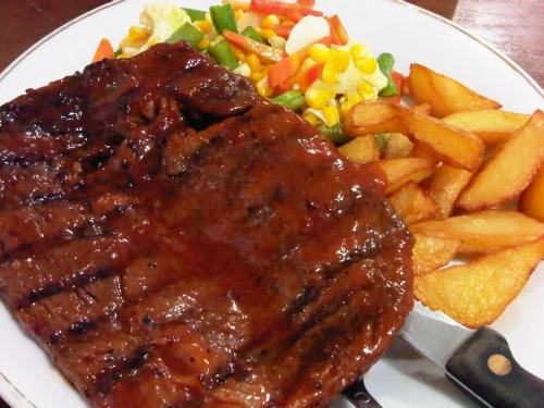 Dapoer Steak Caman