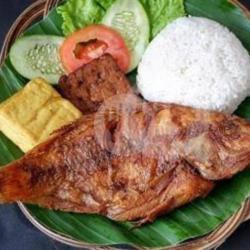 Nasi Timbel Nila