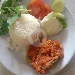 Paket Hemat Nasi Aym Geprek Paha / Atas / Bawah Sambal Lalap