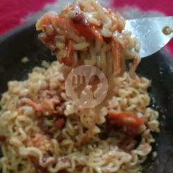 Mie Pedas Nyor