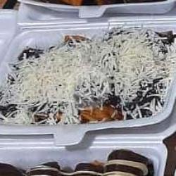 Varian Coklat Dengan Toping Keju