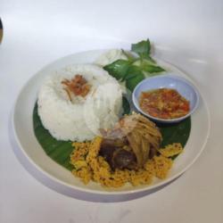 Nasi Ati Kremes