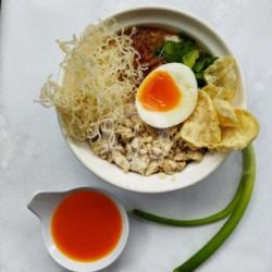 Bubur Ayam Telur Omega