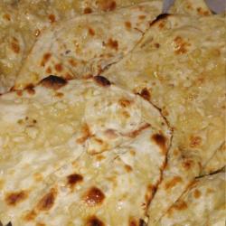 Butter Garlic Naan