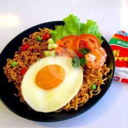 Indomie Goreng Telur