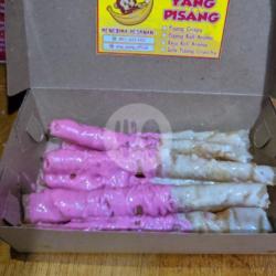 Pisang Roll Tiramisu Strawberry