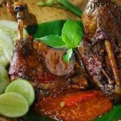 Bebek Bakar Sambal Setan