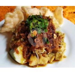 Lontong Tahu Bumbu